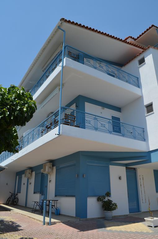Ammos Apartments Ґліфа Екстер'єр фото