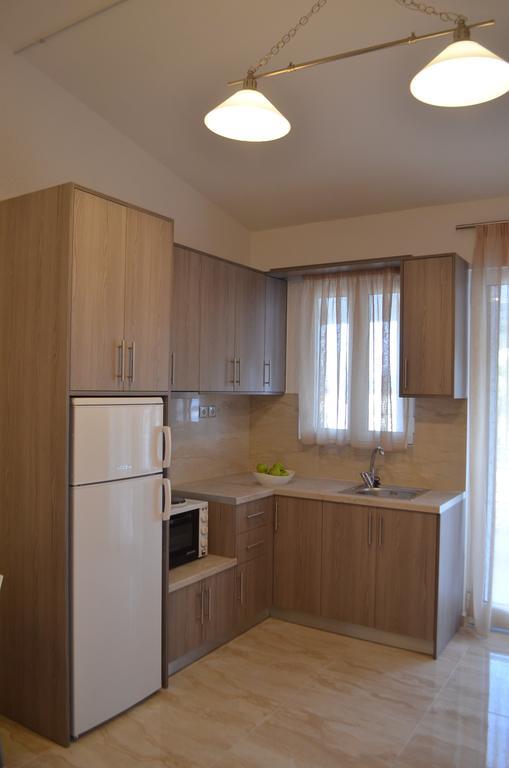 Ammos Apartments Ґліфа Екстер'єр фото
