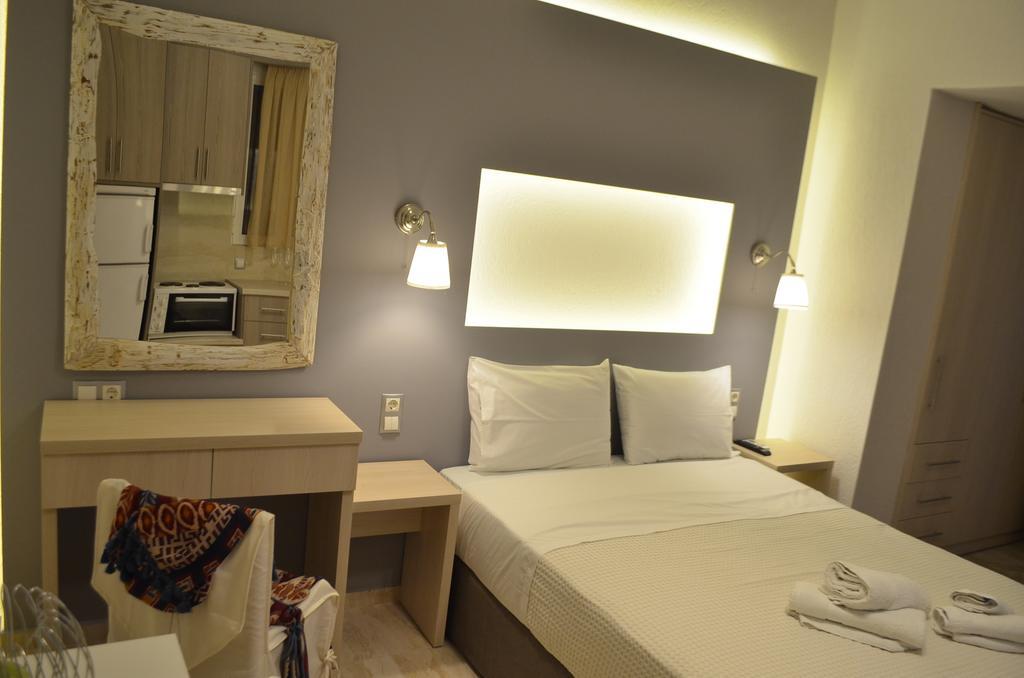 Ammos Apartments Ґліфа Екстер'єр фото