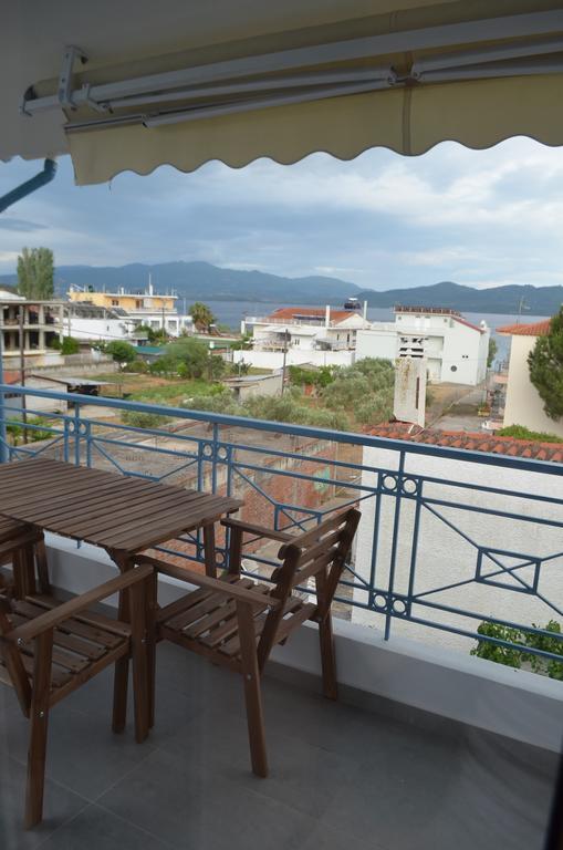 Ammos Apartments Ґліфа Екстер'єр фото